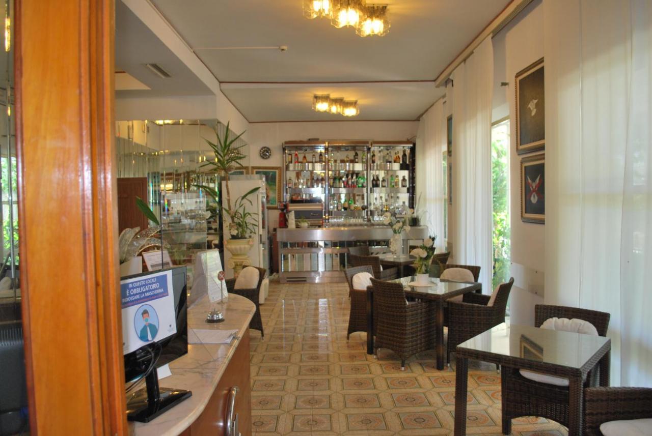 Hotel Villa Verde San Mauro Mare 외부 사진